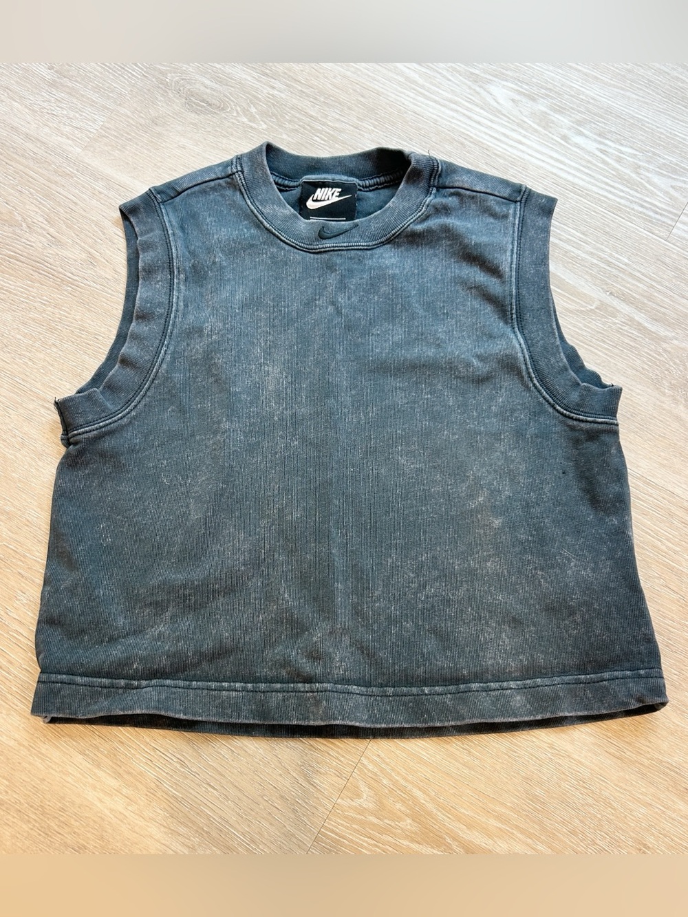 Nike acid wash navy cropped tank top in XS
